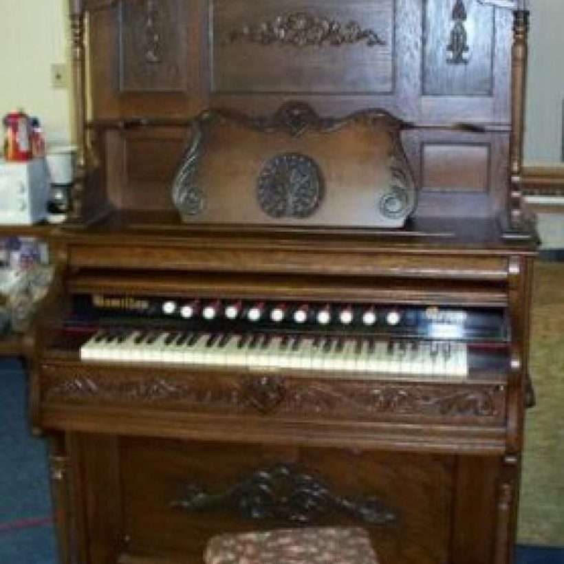 Kimball Victorian Parlor Organ – Antique Piano Shop