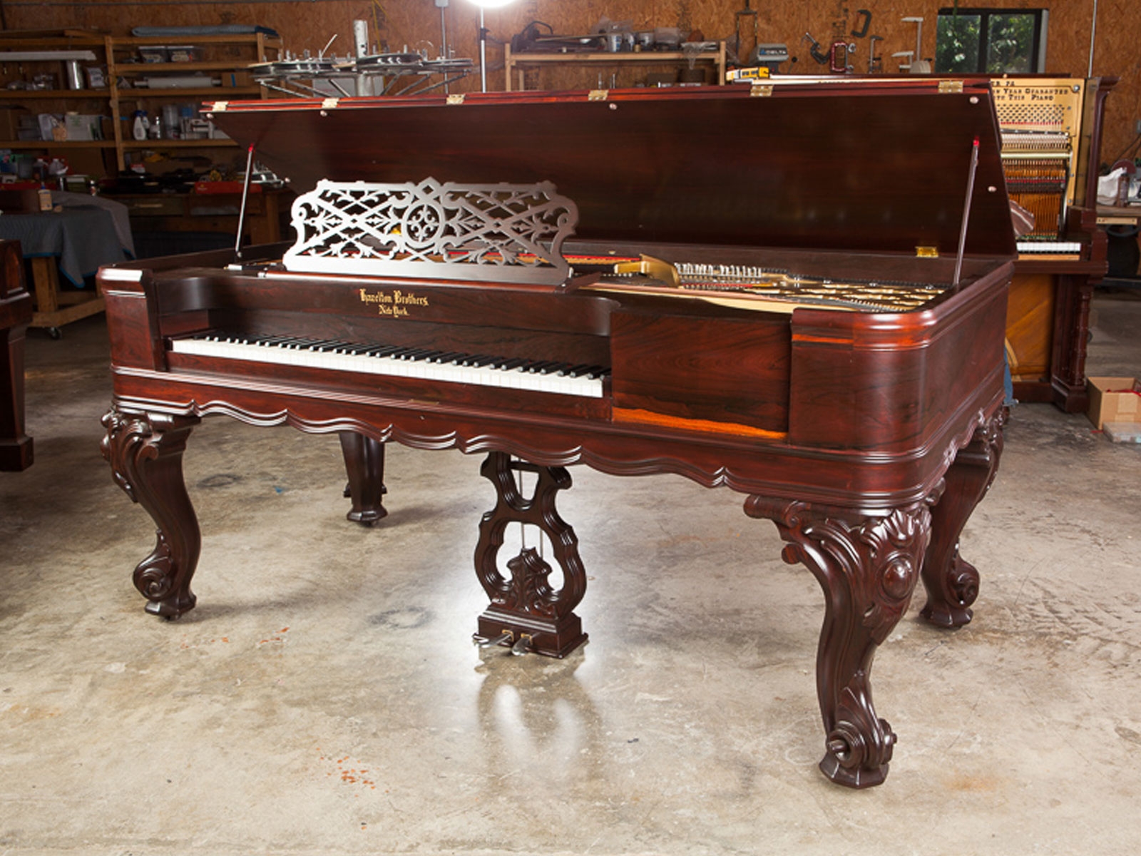 square-grand-piano-antique-piano-shop